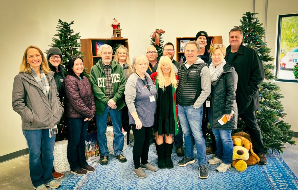 Volunteers from Faith Community Church and Project Just Because.