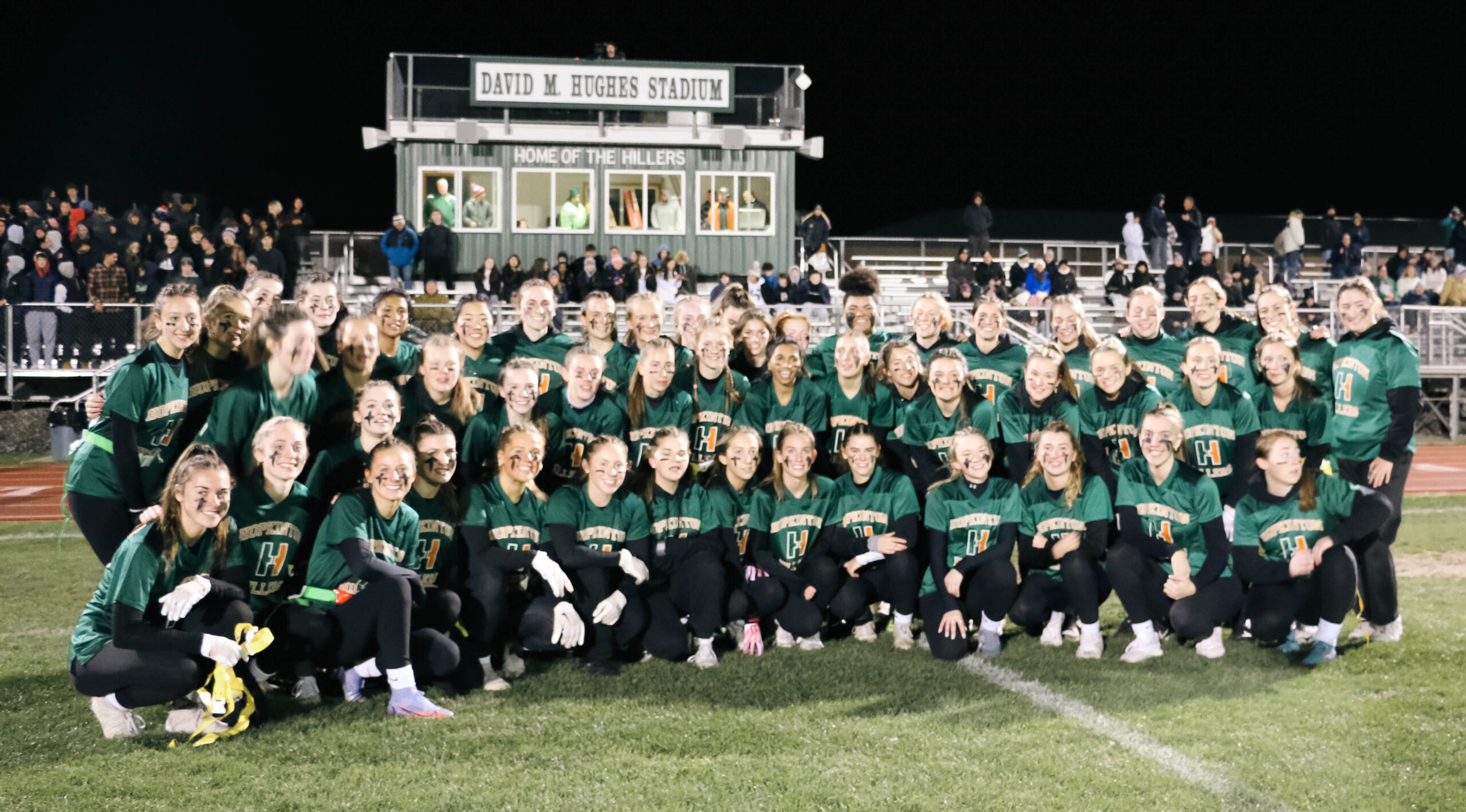 HHS Seniors gather for a picture before the game