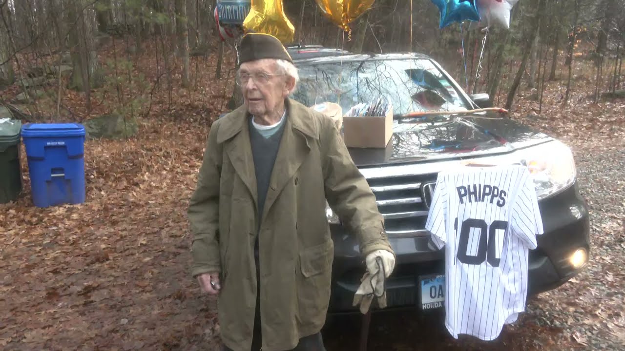 Russell Phipps, Hopkinton’s oldest veteran Russell Phipps, Hopkinton's oldest veteran