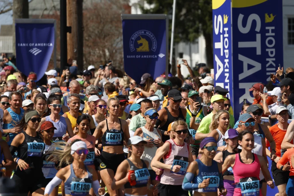 Hopkinton 2024 marathon start