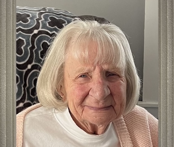 Phyllis Hill
